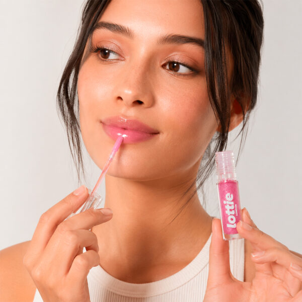 5056183614621_4 Brillo Labial Lottie London Lip Gloss - Tono Extra Cherries (4.8 ml)